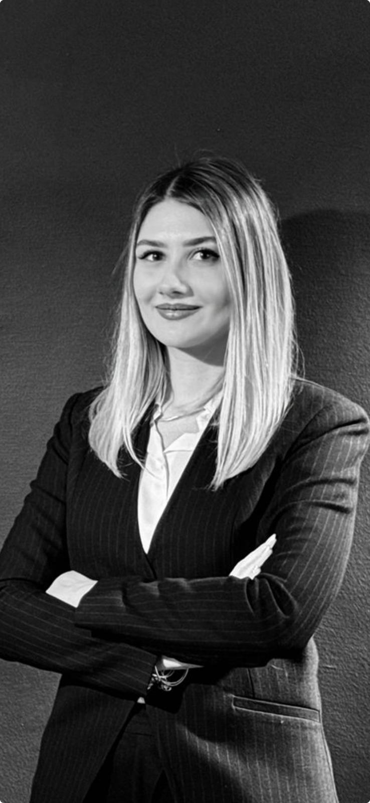 Av. Elif Nur YÜRÜK